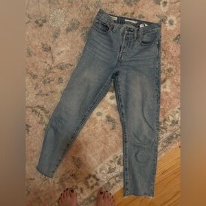 Straight leg wedgie fit Levi’s